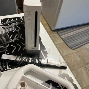 Nintendo Wii Console in White with Accessories
